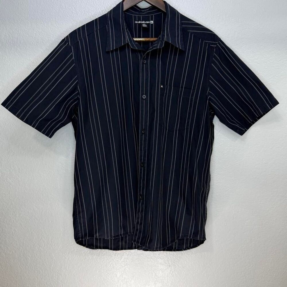 Quiksilver Men's Black and Navy Shirt